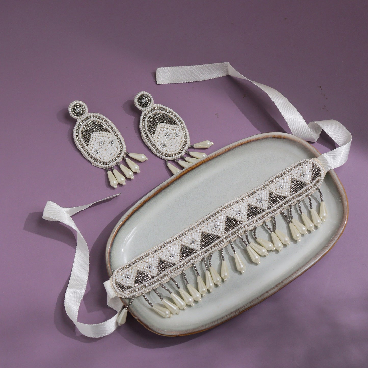 Godiva Necklace Set