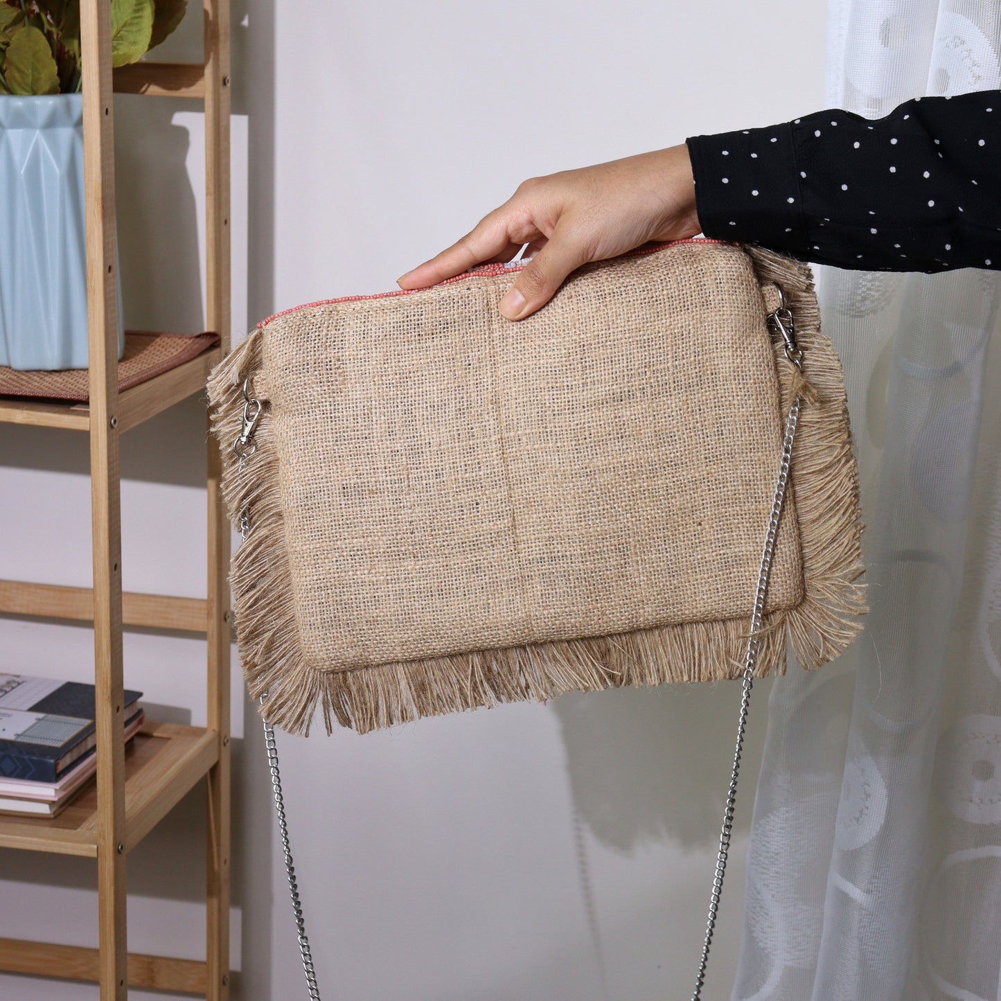 Jute Rose
