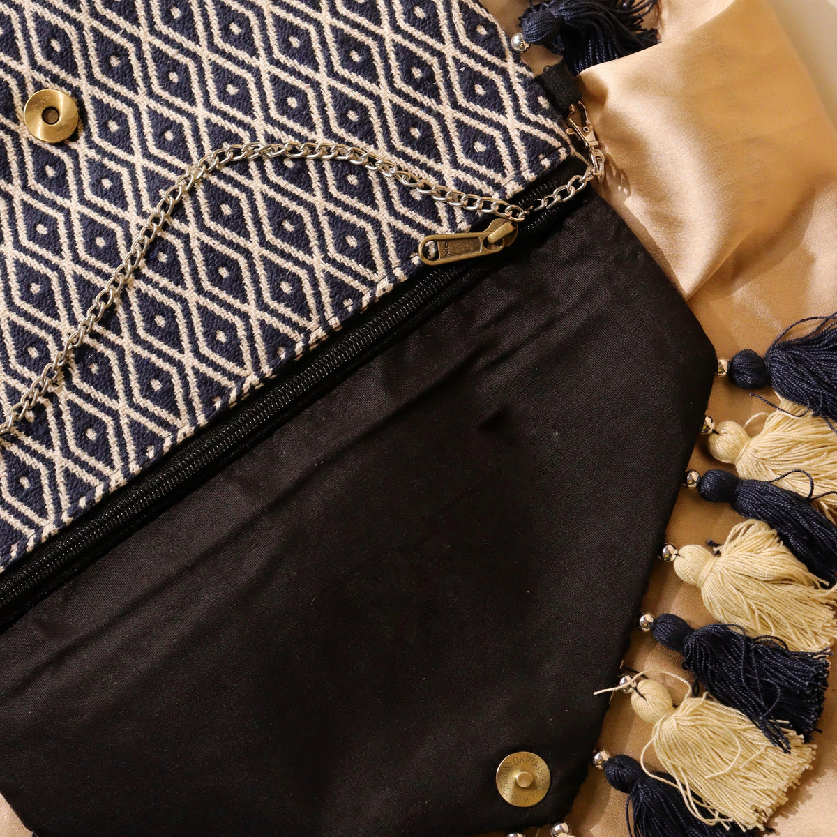 Kiara Black Sanskriti777