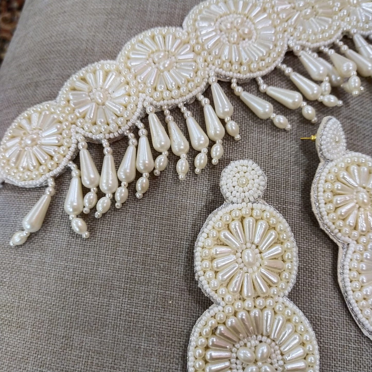 Keya Necklace Set