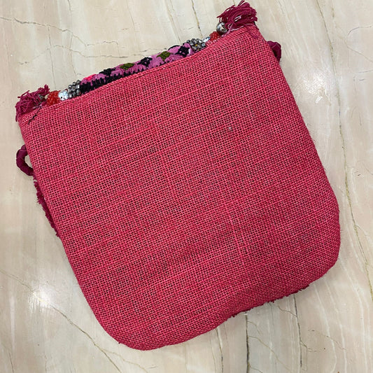 Petite Banjara 1 : Maroon