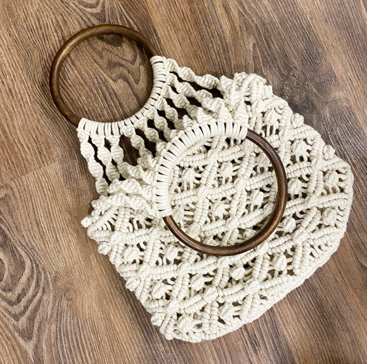 Macrame2 - Wooden Handle Bag1