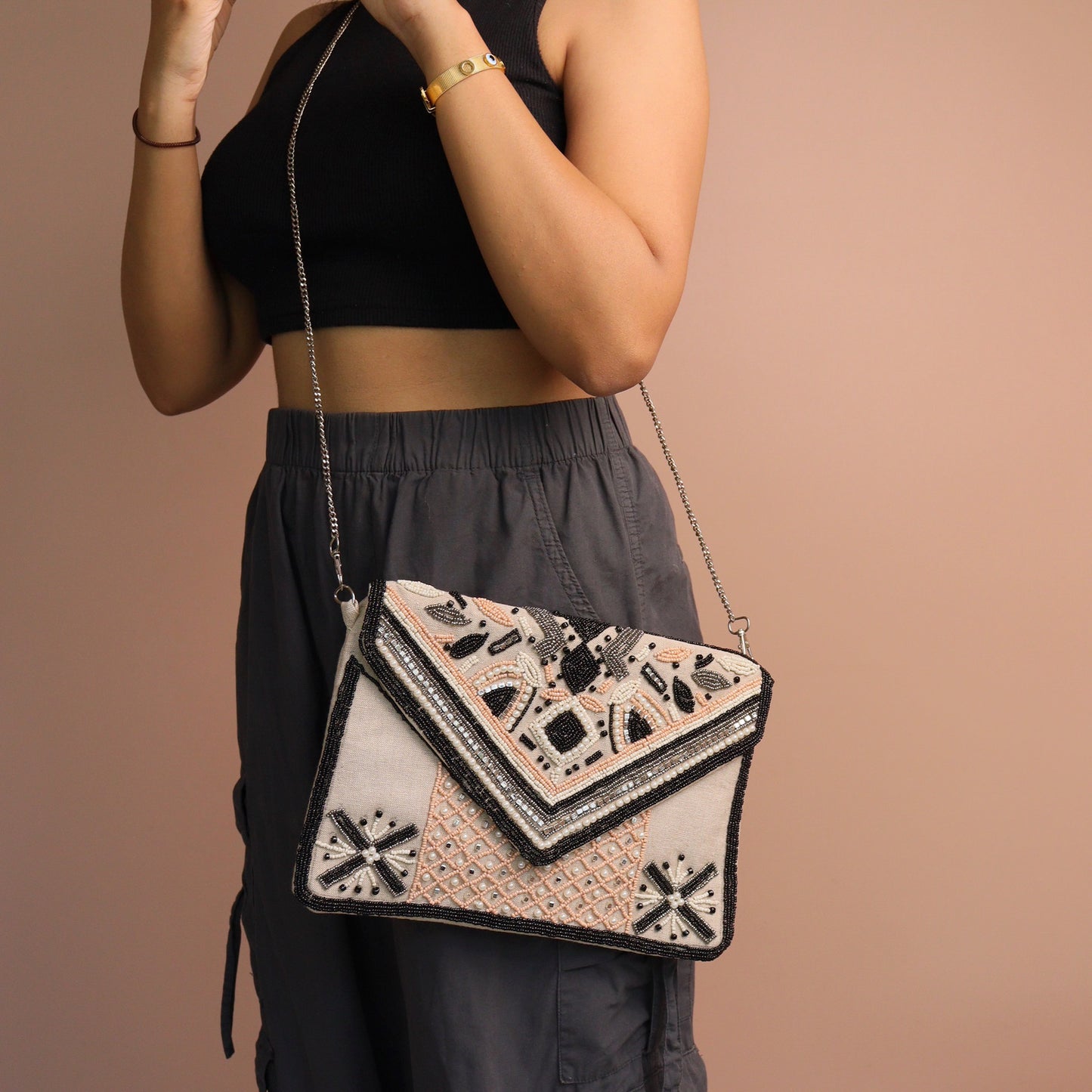 Ivy Lane Clutch