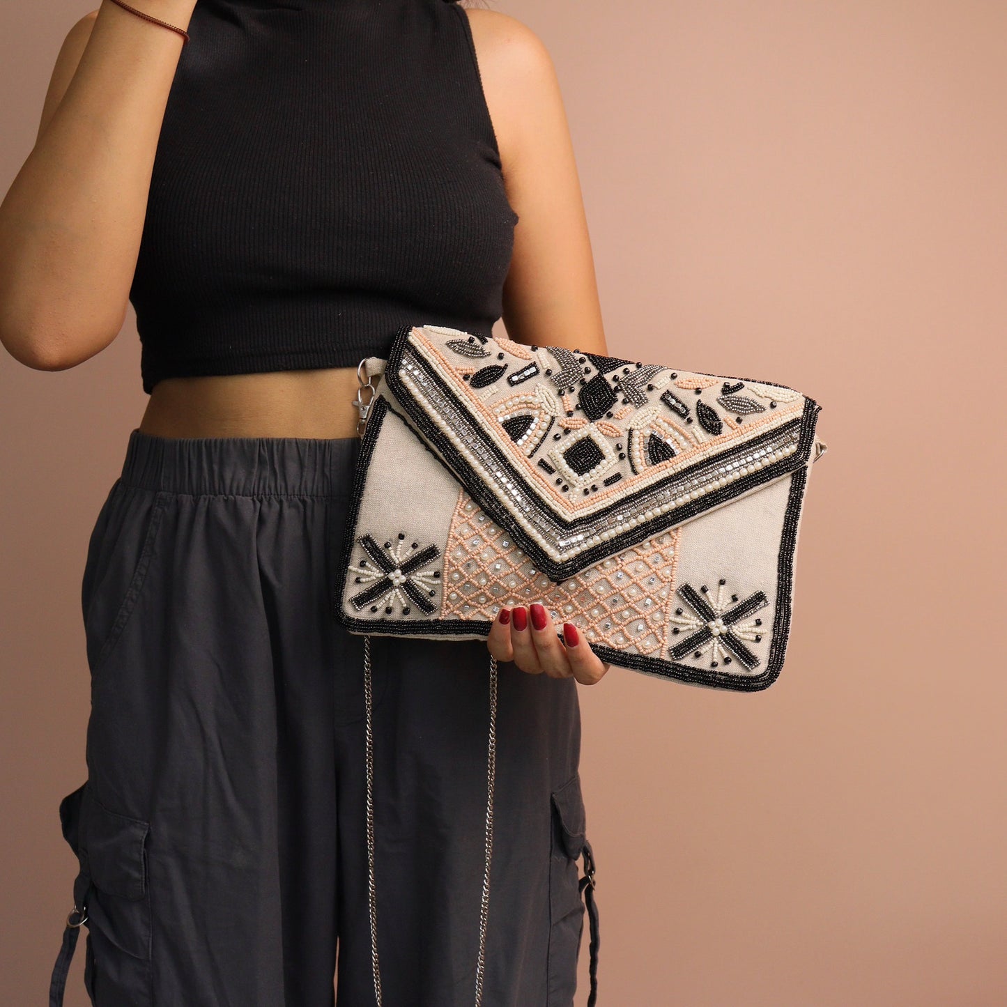 Ivy Lane Clutch