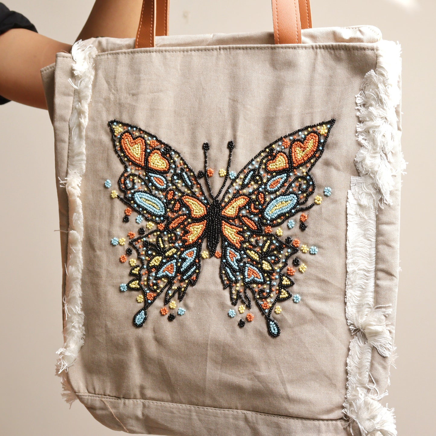 Titli Urban Chic Tote Bag