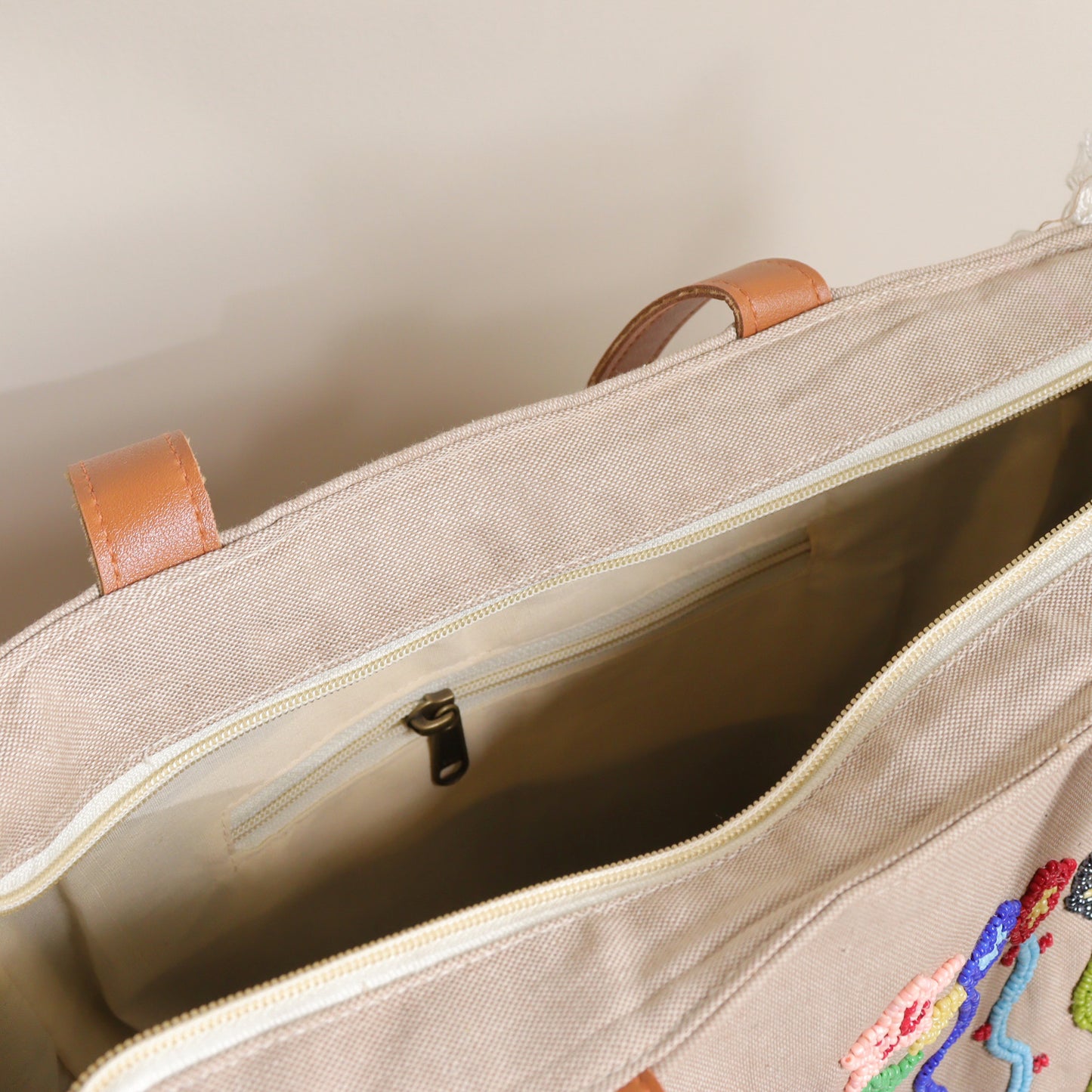 Roots Urban Chic Tote