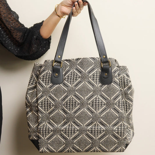 Three Pocket Queen Tote Bag