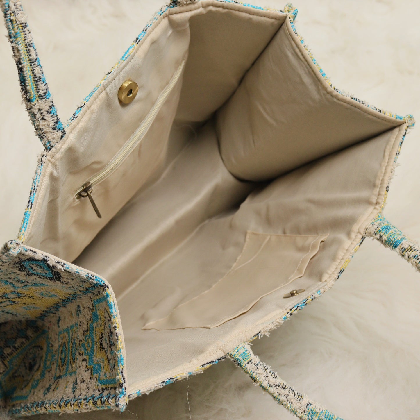Blue Queen Tote Box Bag