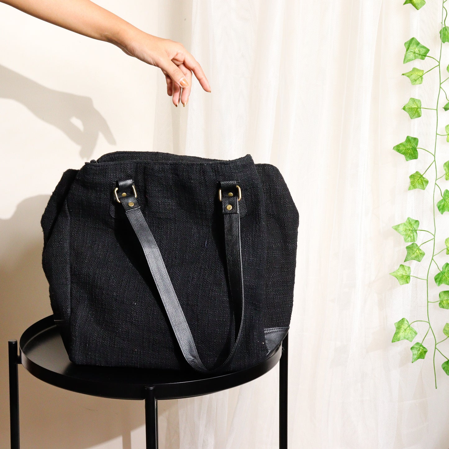 Black Three Pocket Jute Journey Tote