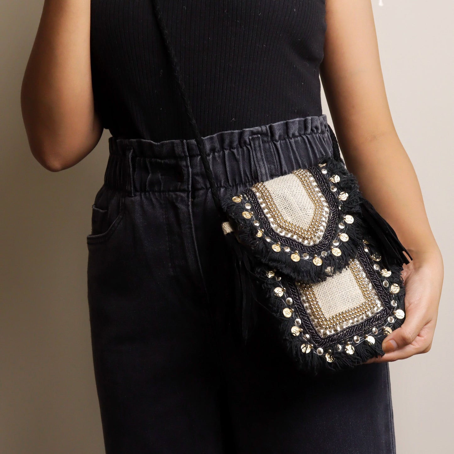 Black Jute Mobile Sling