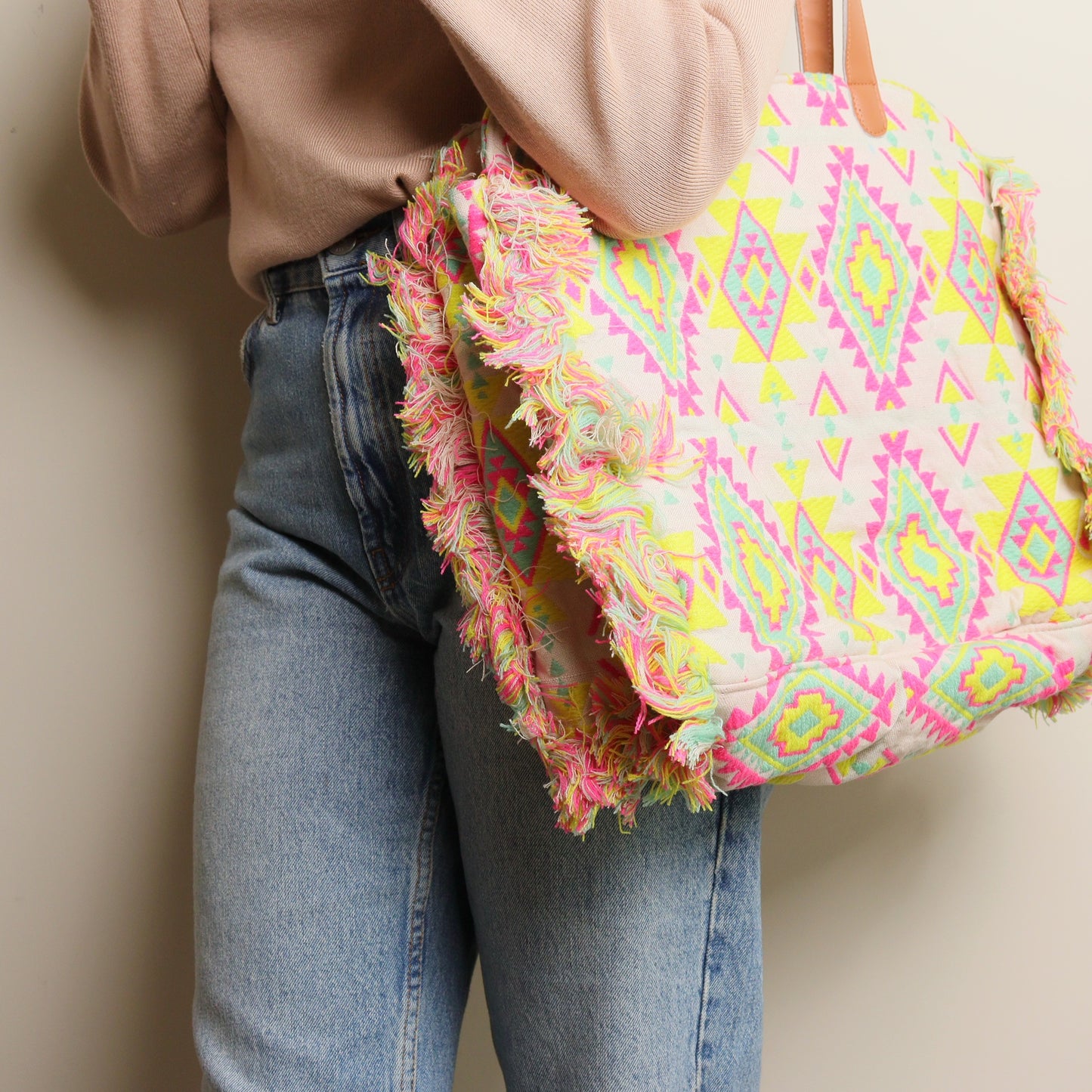 ALL IN ONE TOTE