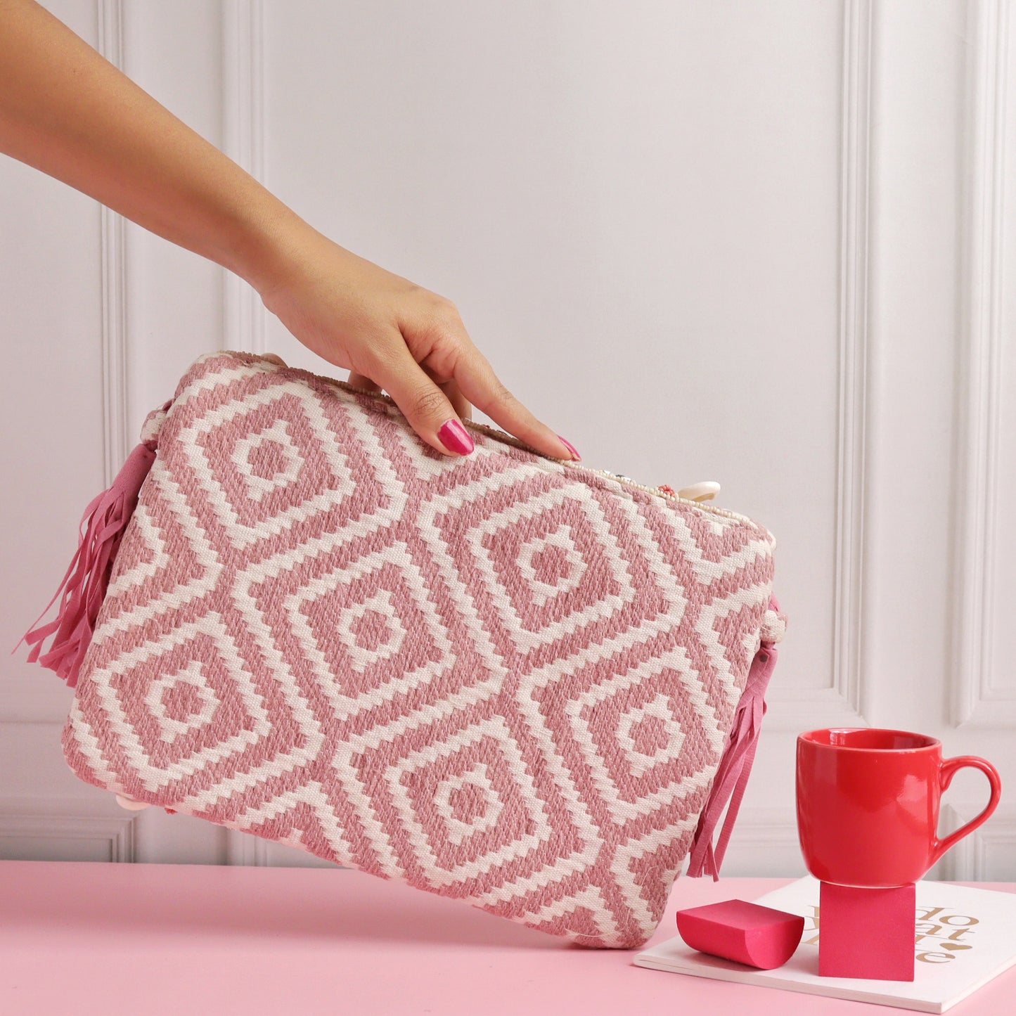 Bogota Shelled Pastel Red