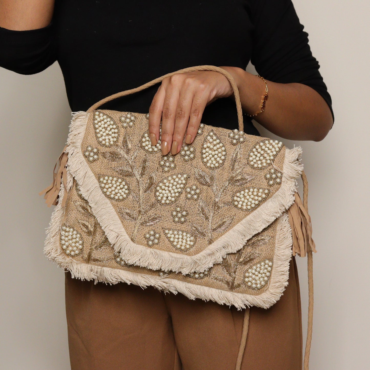 Jute Got Pearl'd Bag