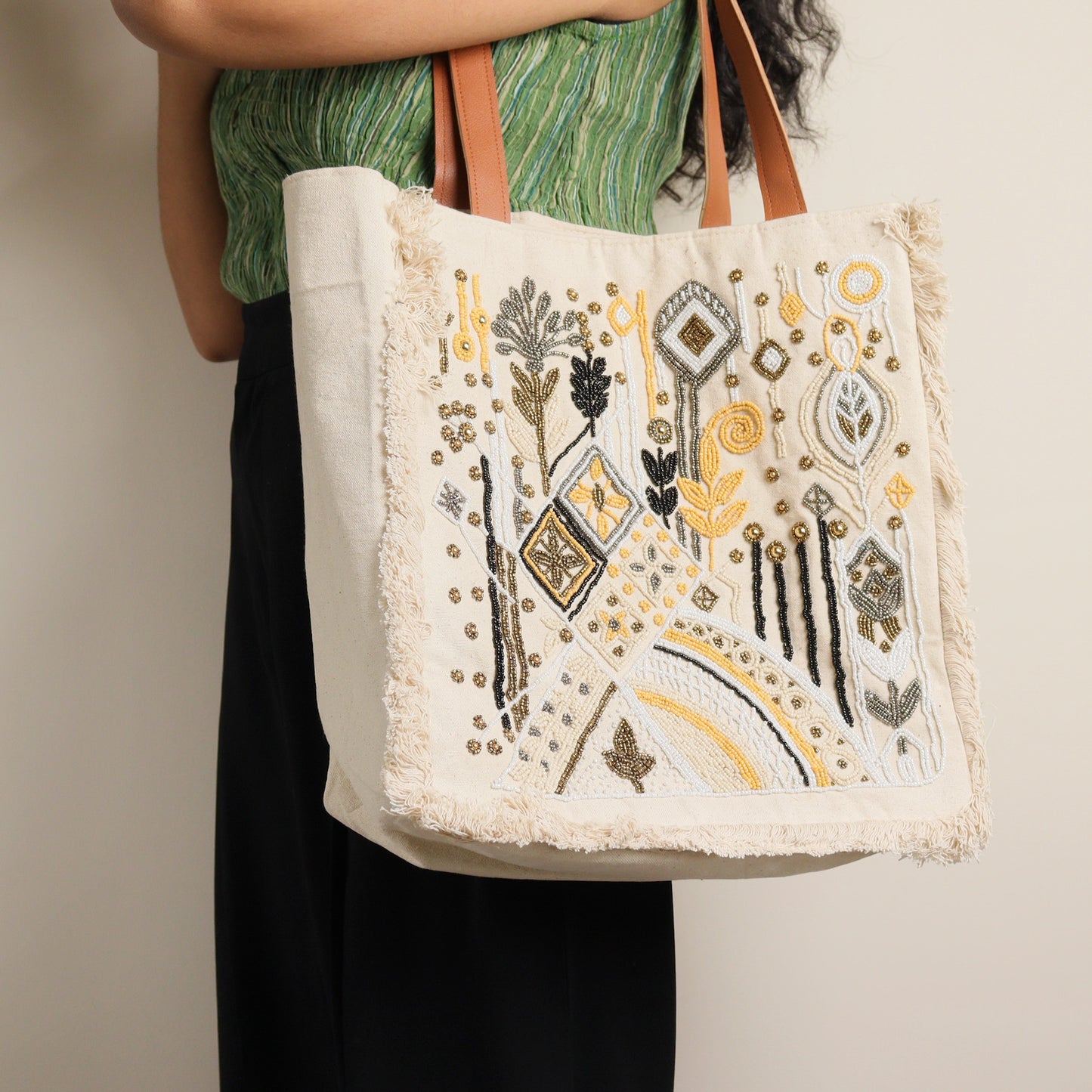Whisper Wide Urban Chic