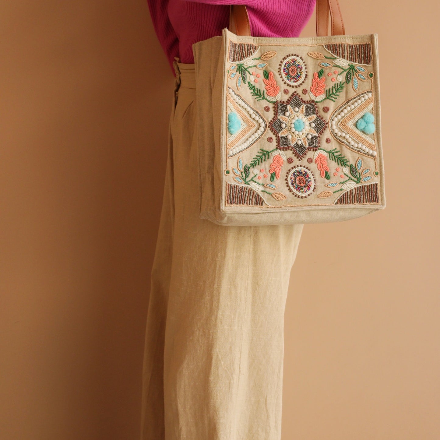 Aura Tote