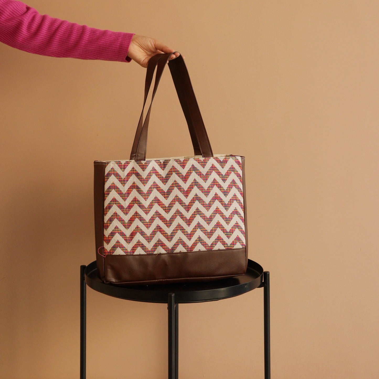 Lisbon Tote Box Bag