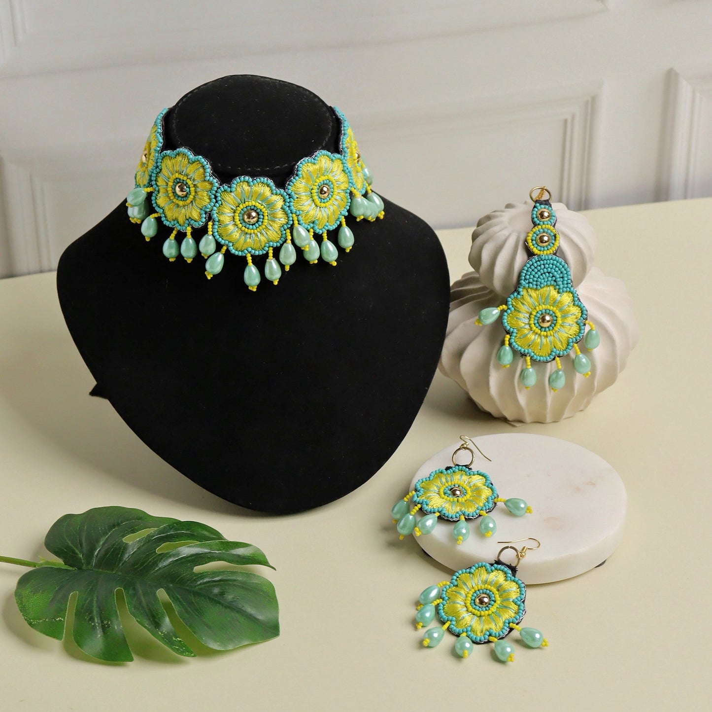 Haldi Twilight Necklace Set