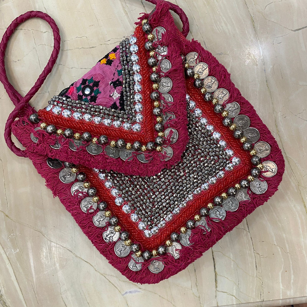 Petite Banjara 2 : Maroon