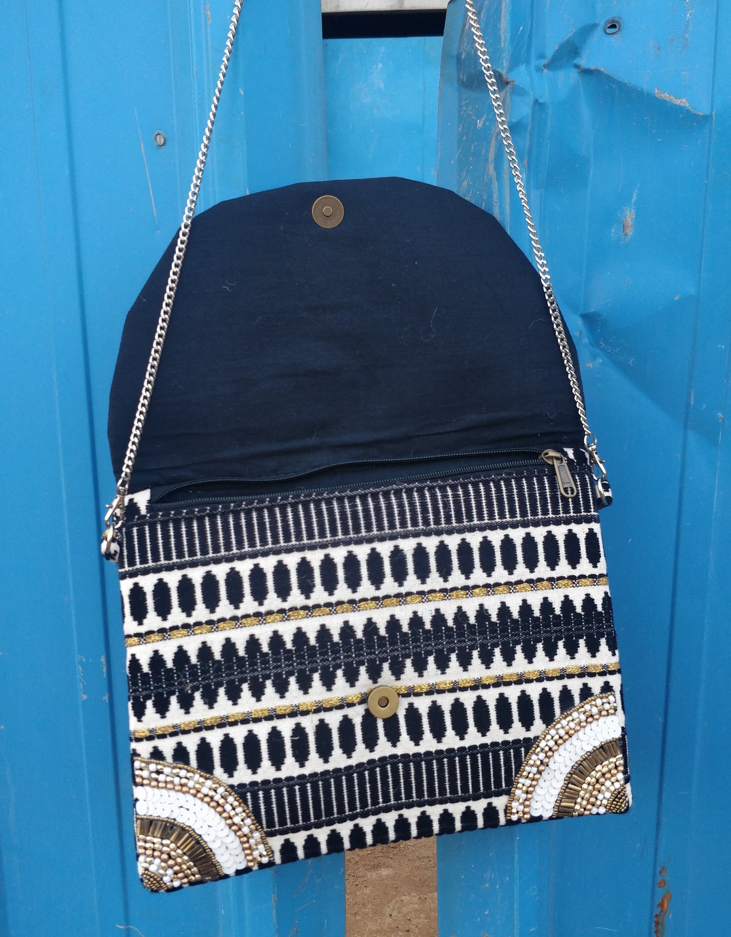 Bellaza Jacquard Clutch