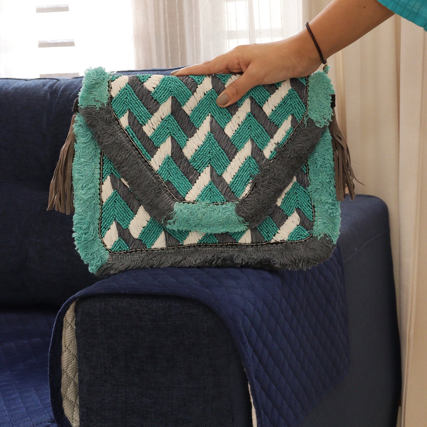 Avery Raffia Turquoise