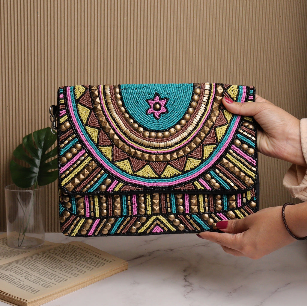 Crystal Maniac Multicolored Beaded