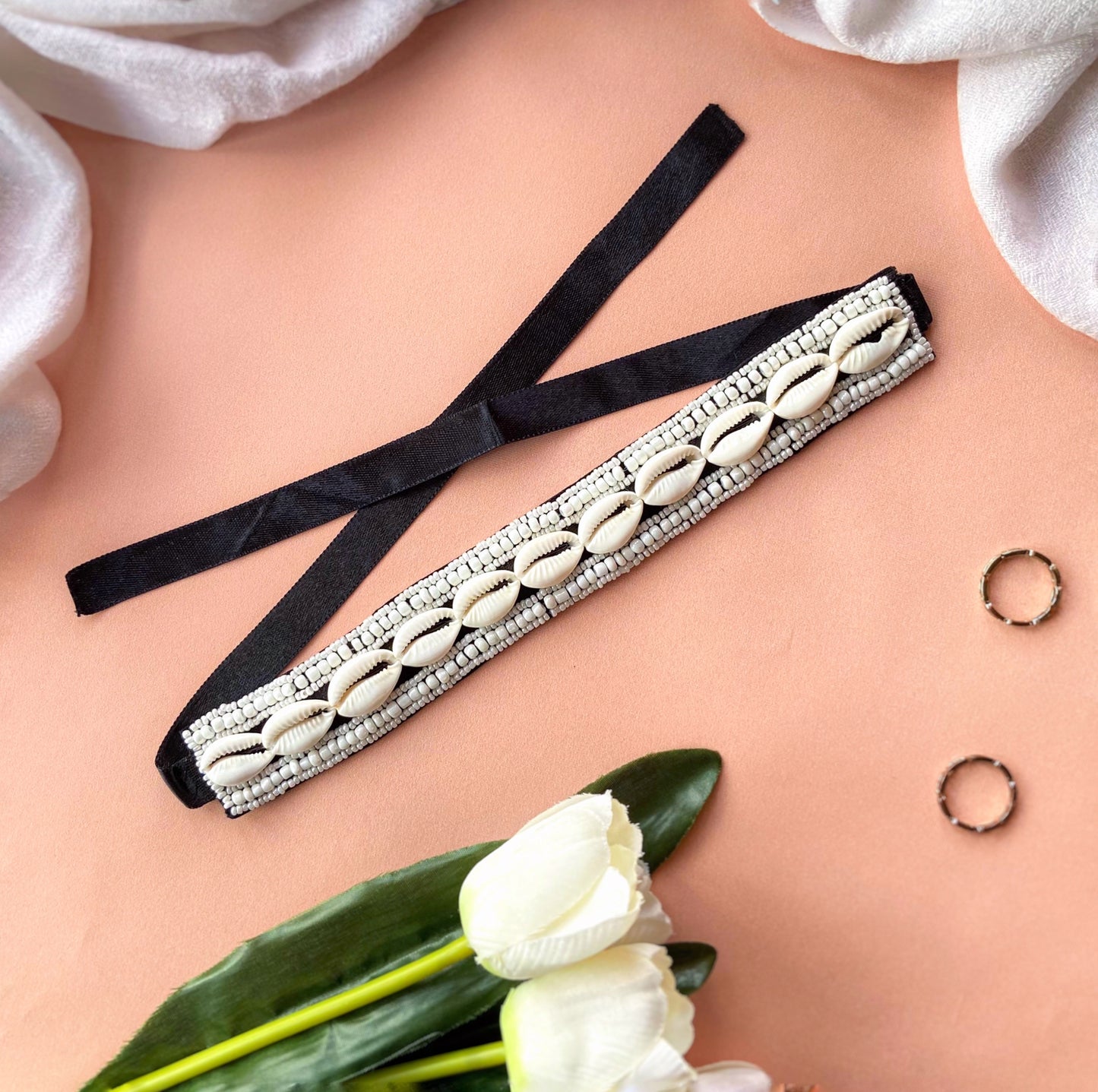 White Shell Choker