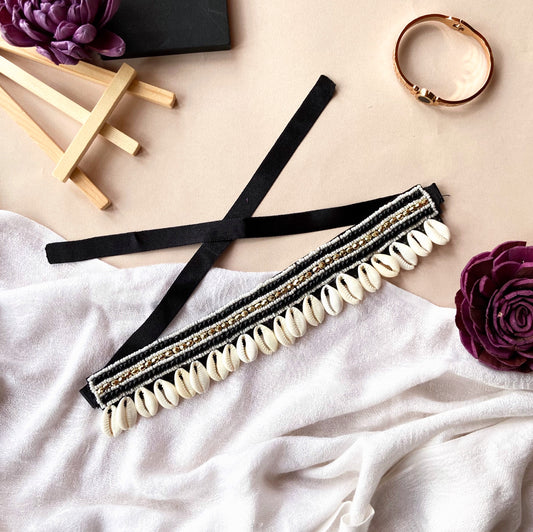 Black Shell Choker