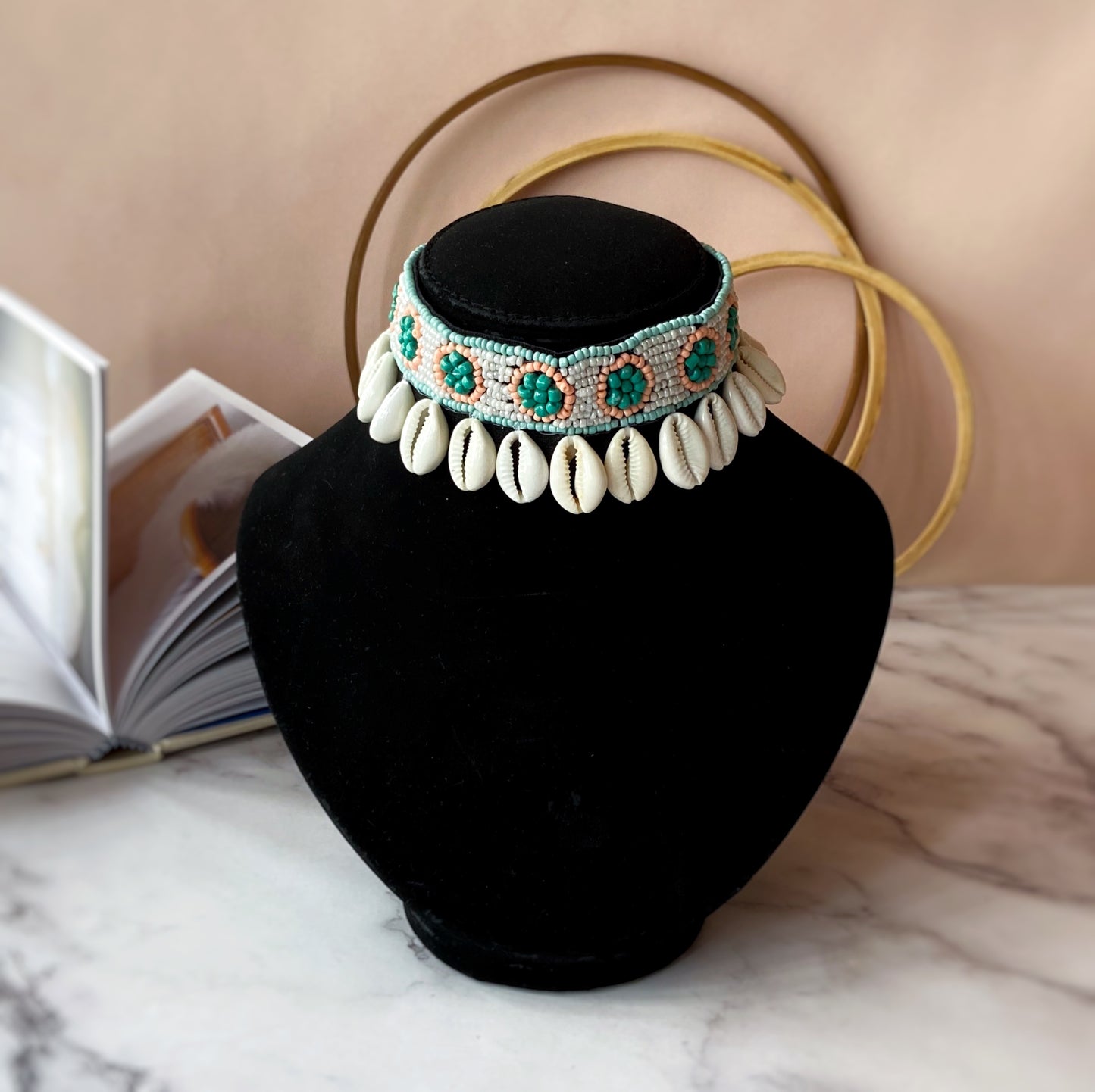 Pastel Shell Choker