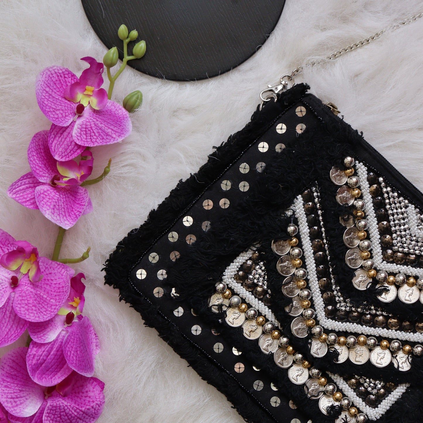 Sparkling Black Amber