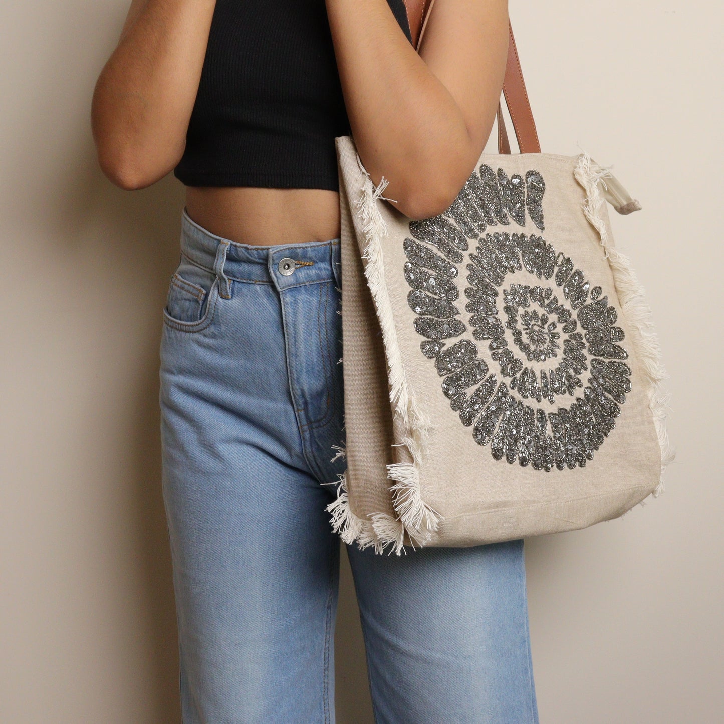 Urban Chic Classic Jacquard Tote