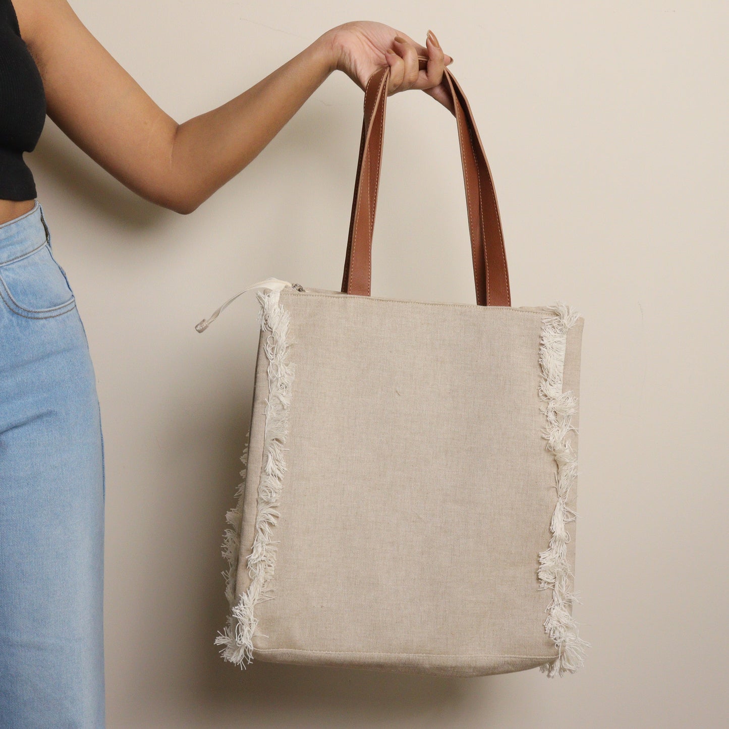 Urban Chic Classic Jacquard Tote