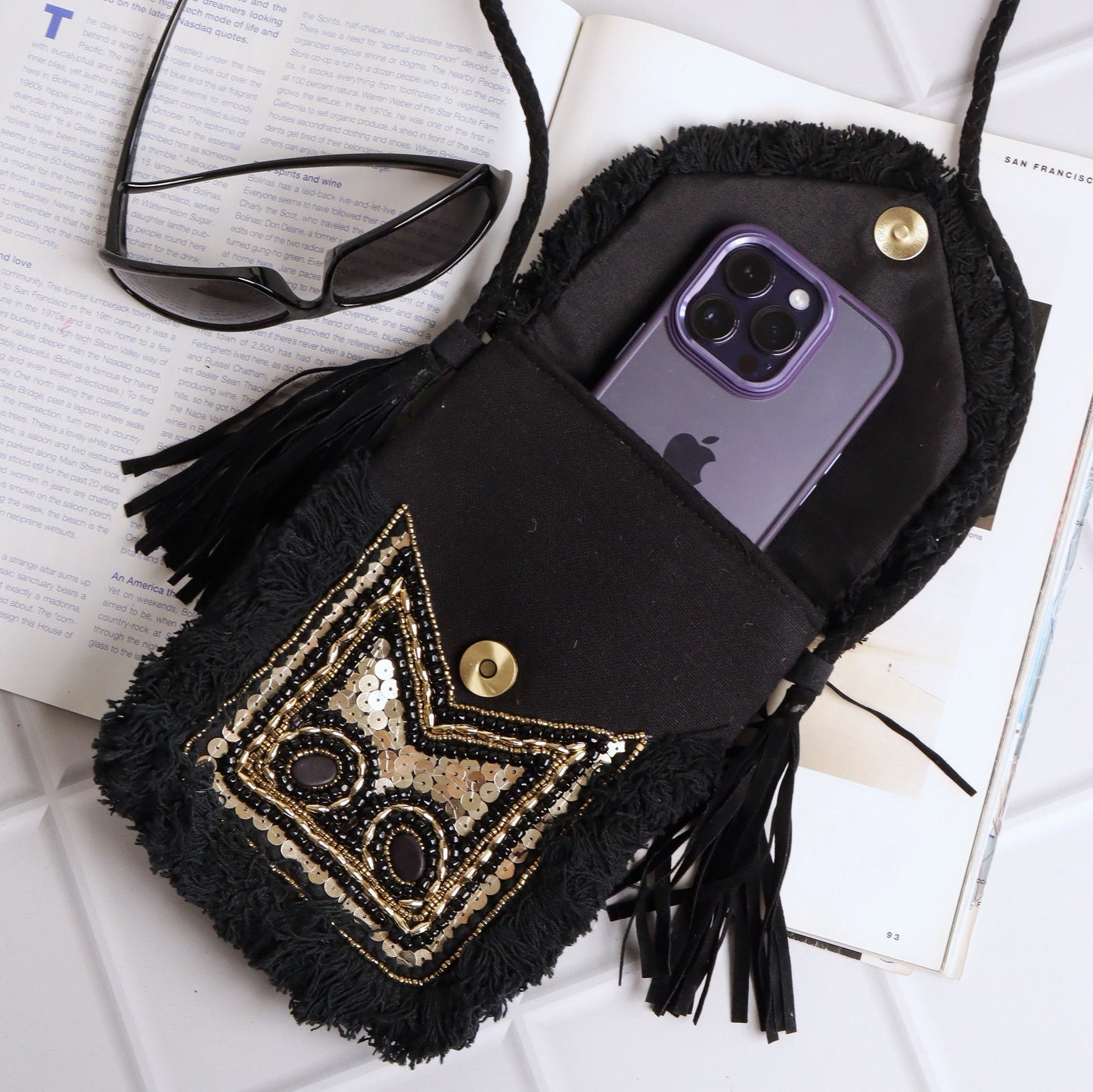 Mobile Bag : Black June Maniac