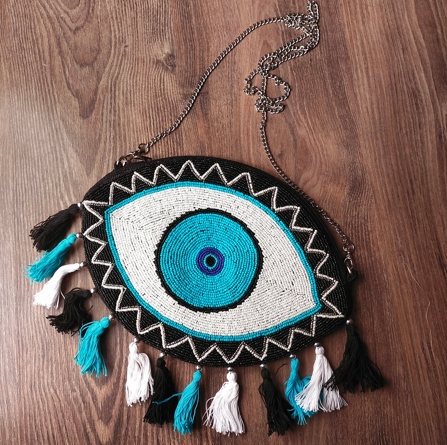 Bilbao Evil Eyes : Sling Bag