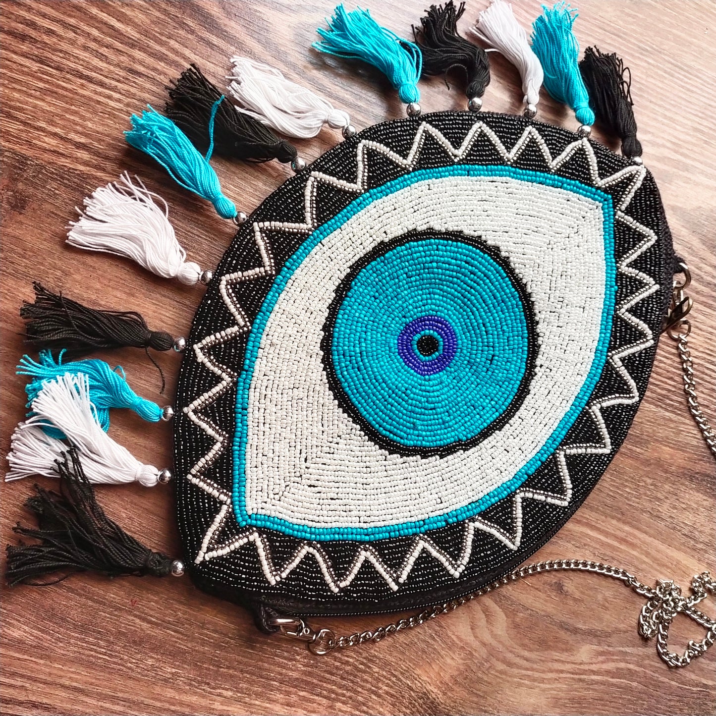 Bilbao Evil Eyes : Sling Bag