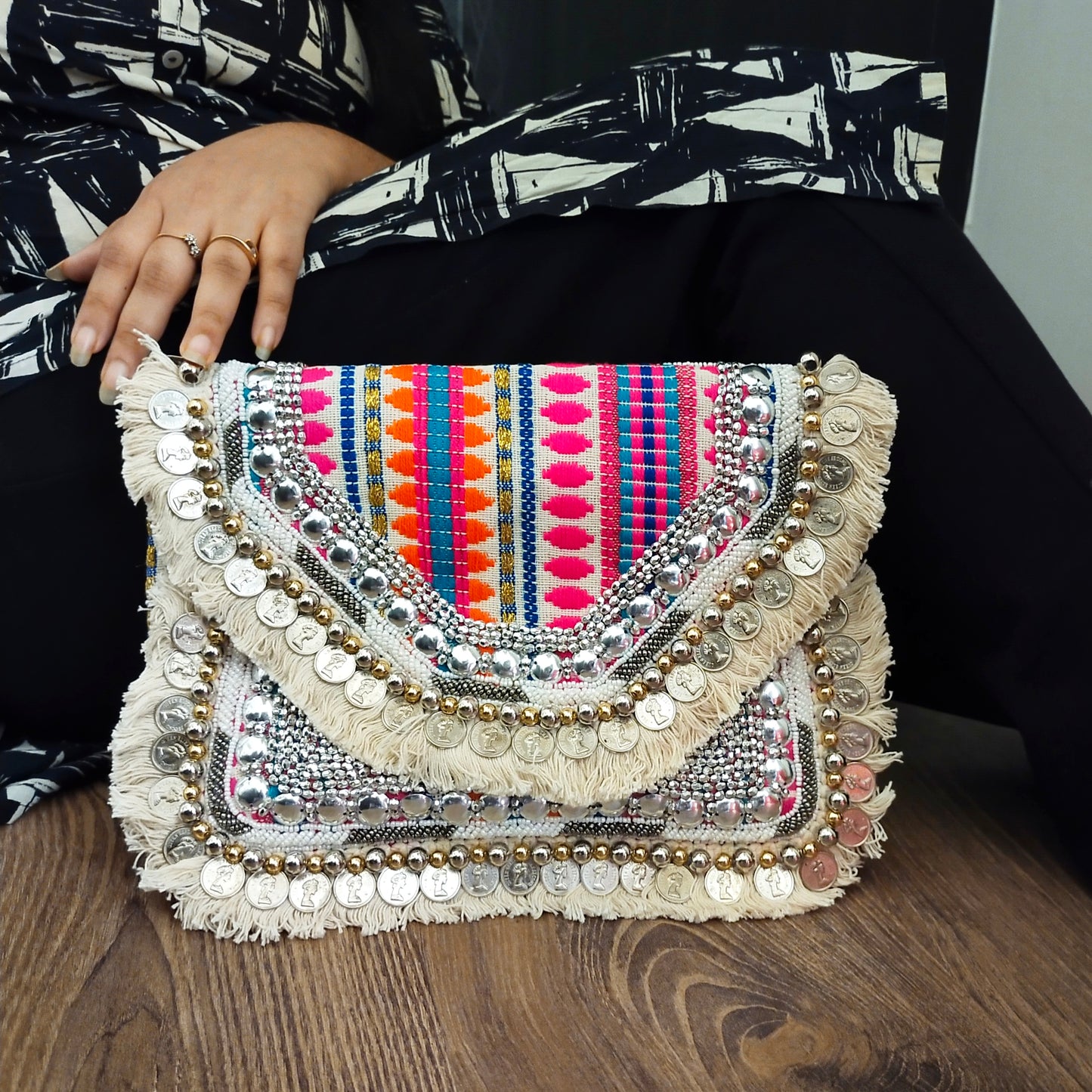 Sandra CoinWork Chain Sling