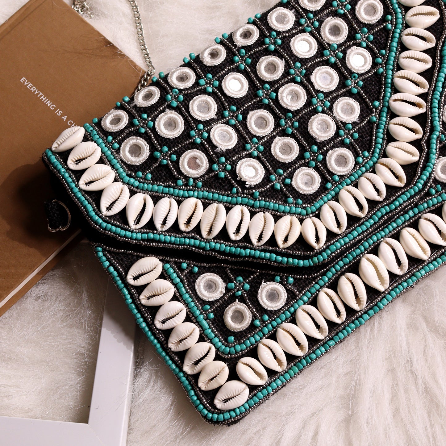 Maniac Shelled Turquoise