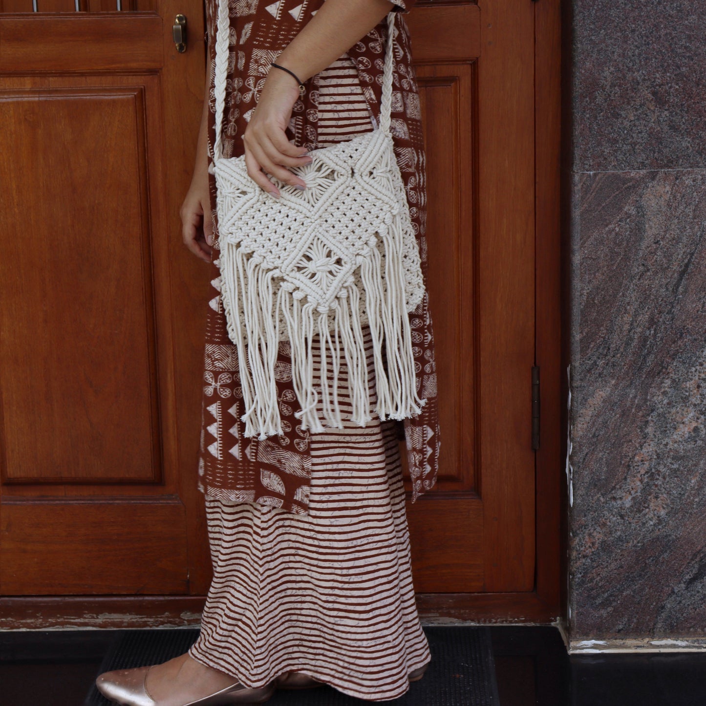Macrame Off-White Sling - Medium