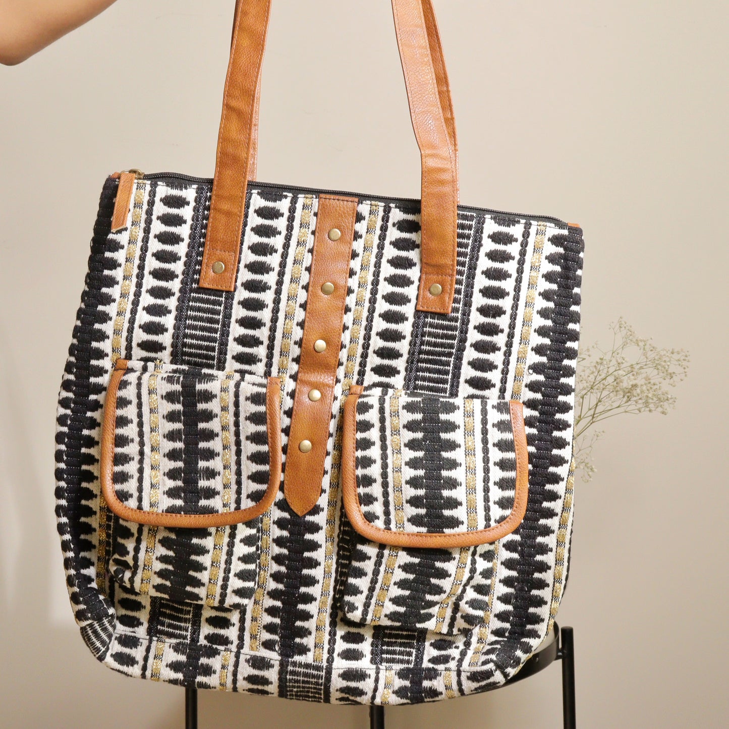 Black & White Sea Breeze Tote