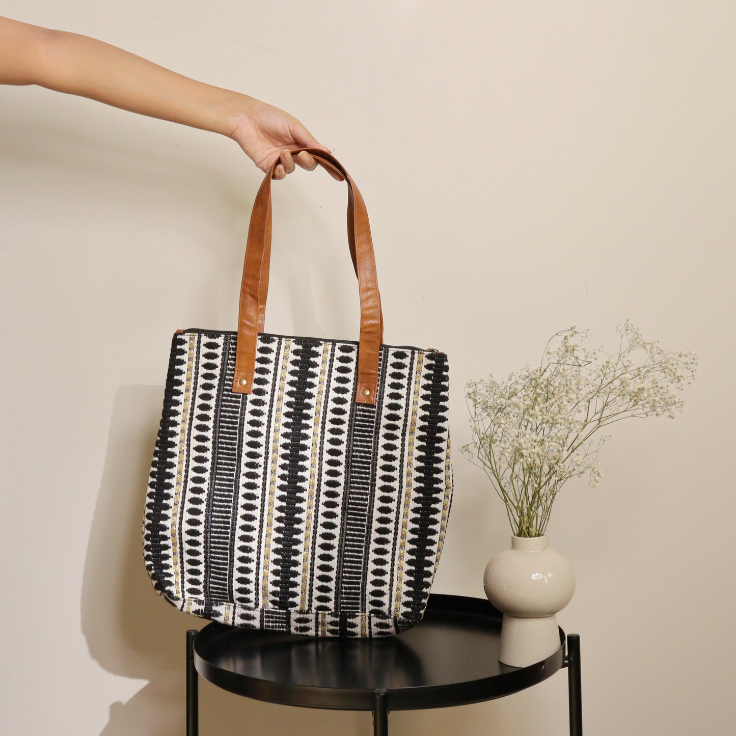 Black & White Sea Breeze Tote