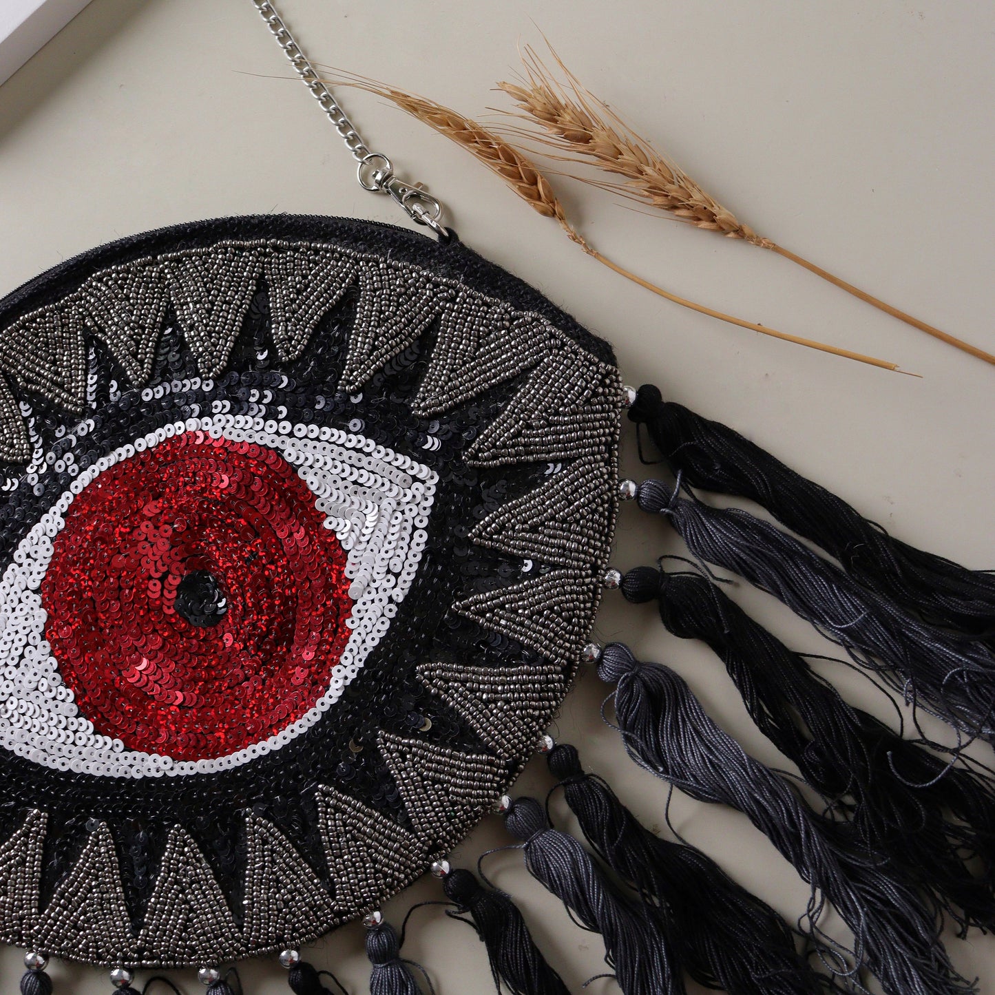 Eye Tassified Black