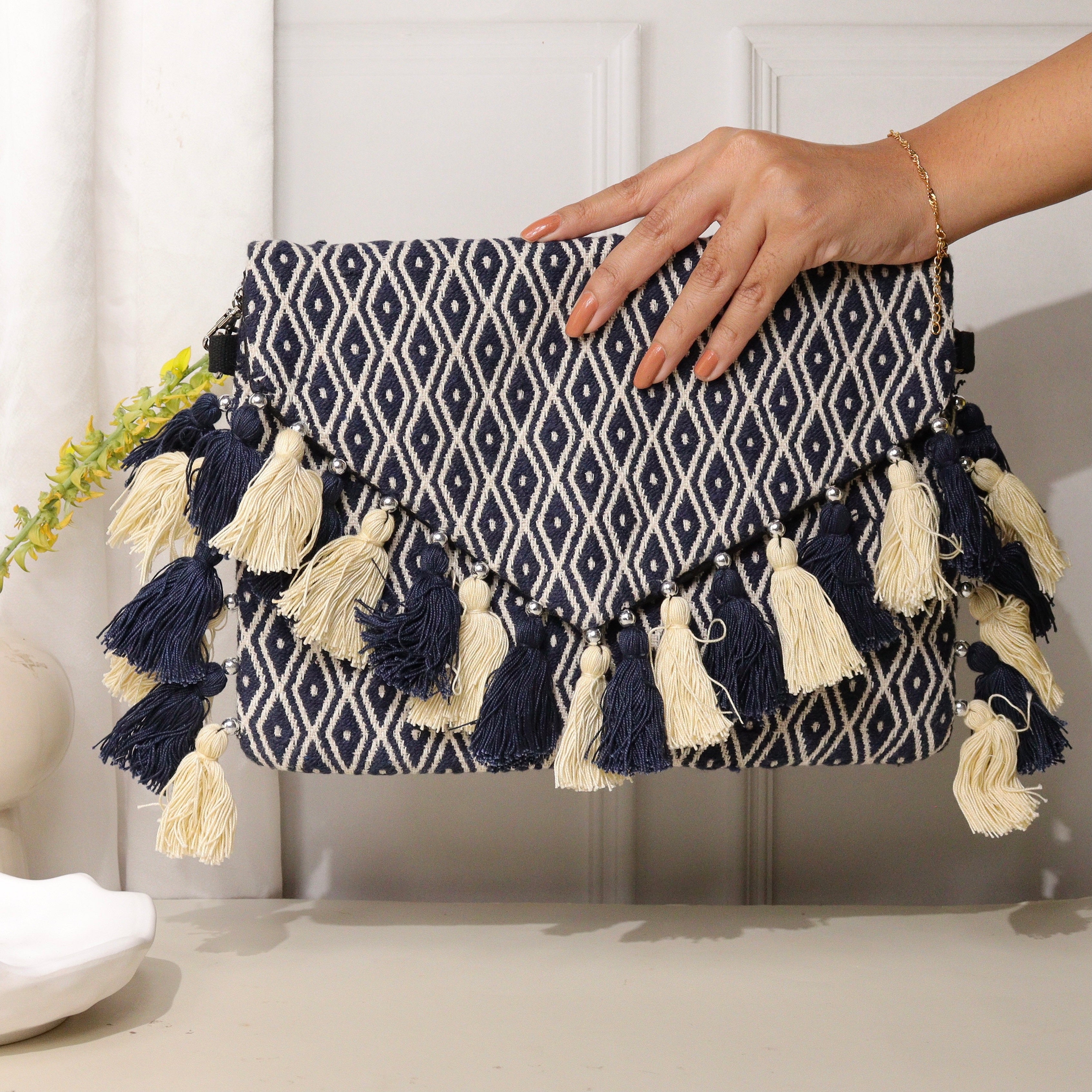 Kiara Black Sanskriti777