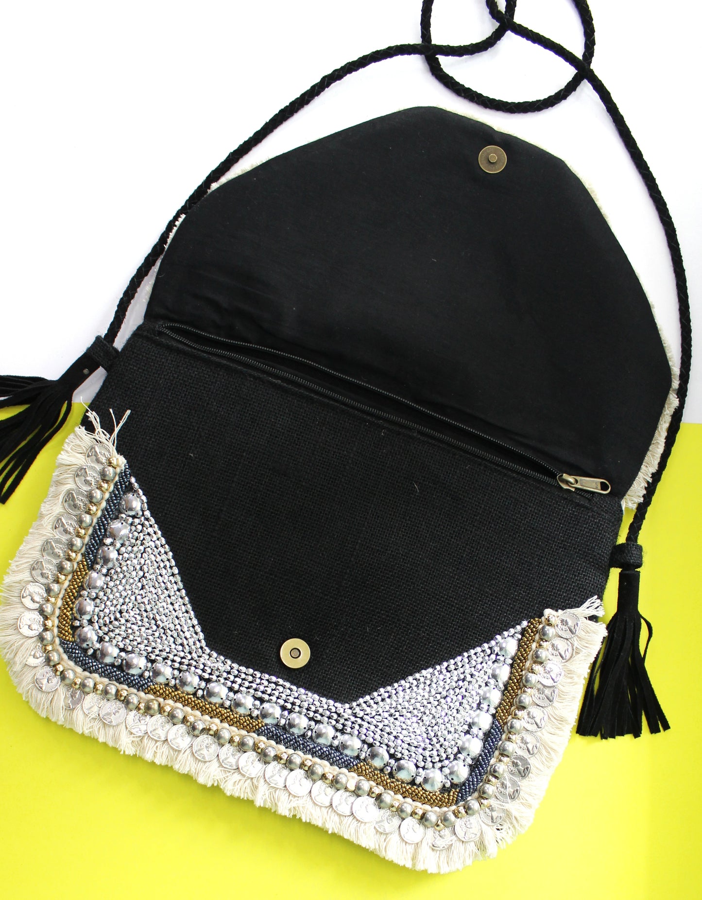 Gypsy Aztec - Black Jute Clutch