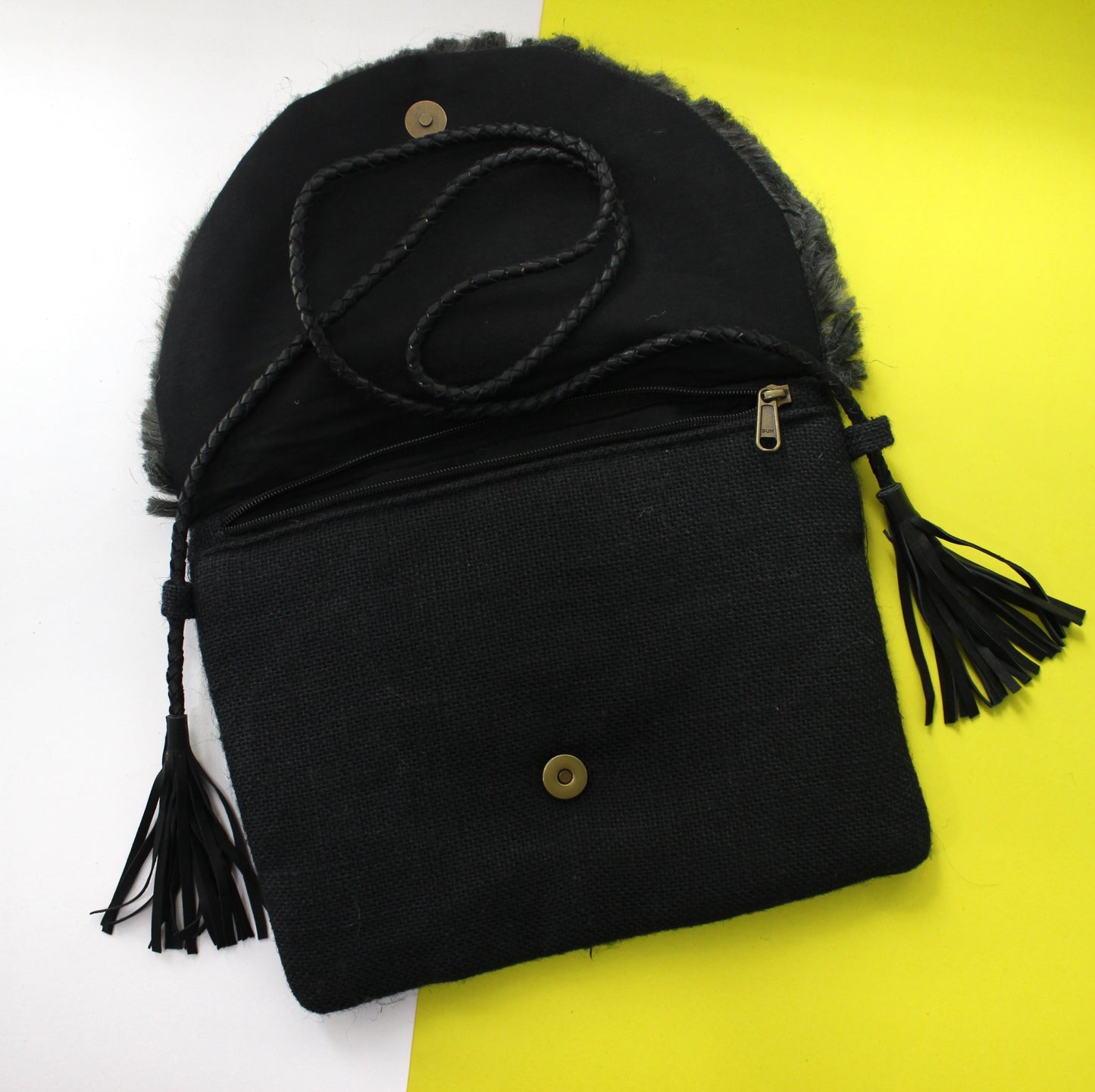 Onyx Black Jute Coin Clutch