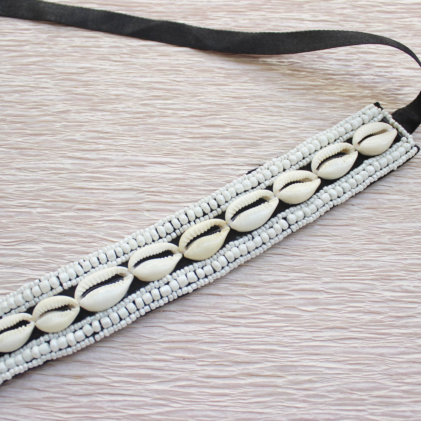 White Shell Choker