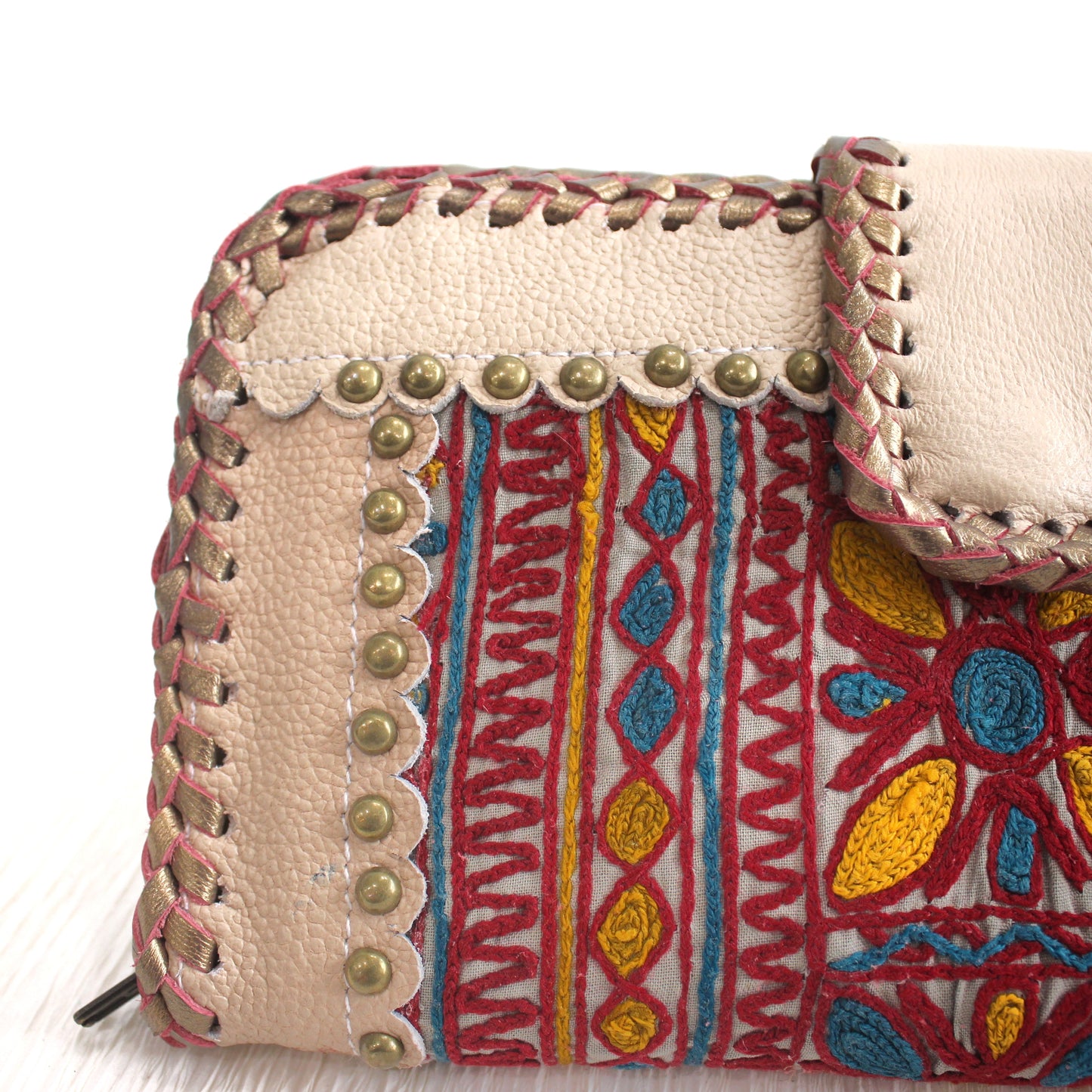 Premium Leather Banjara Wallet16 - Creamy