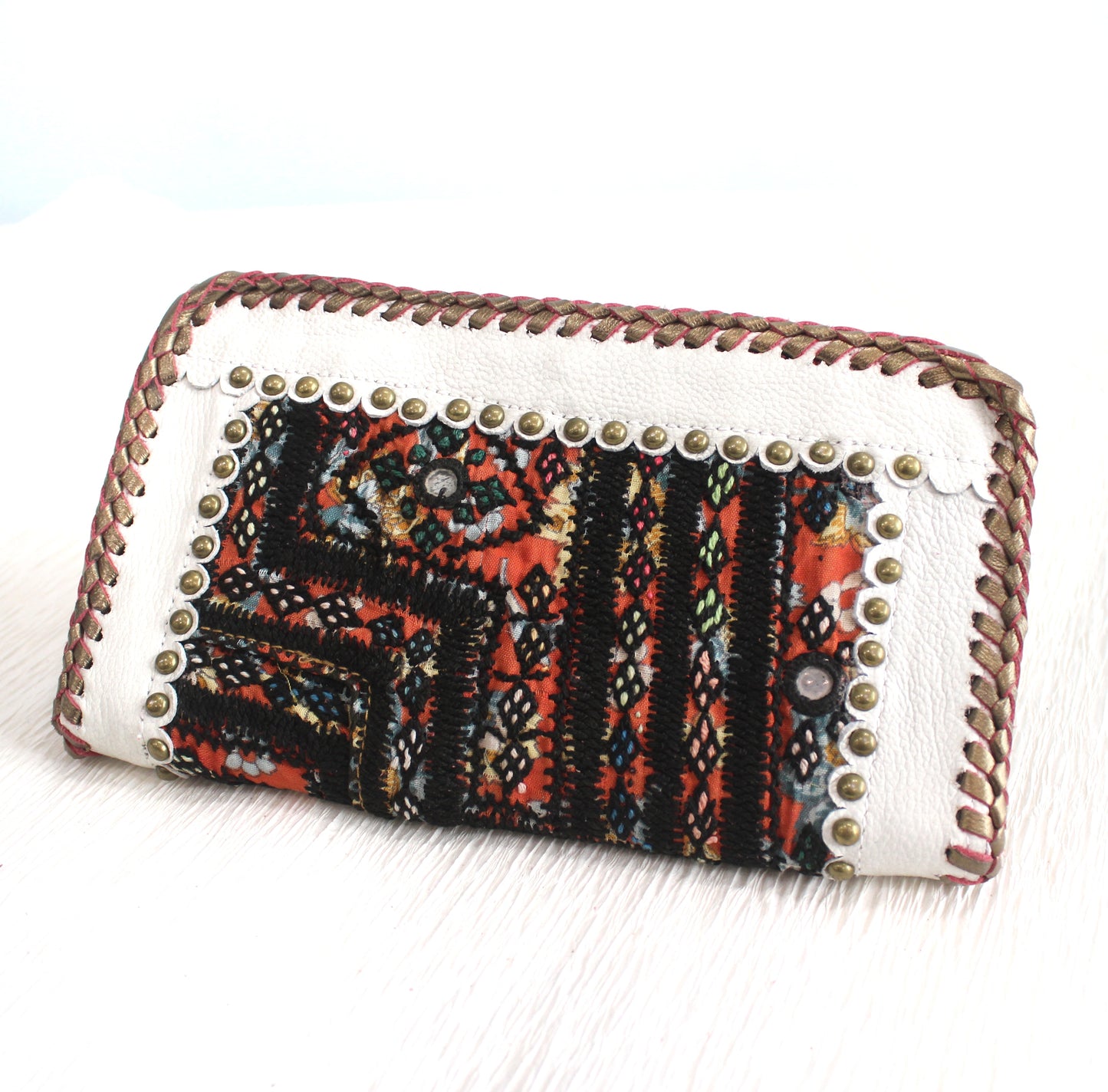 Premium Leather Banjara Wallet22 - White