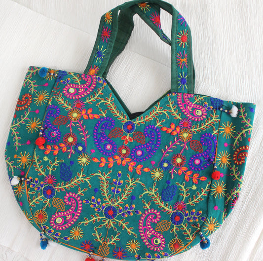 Tote Banjara3