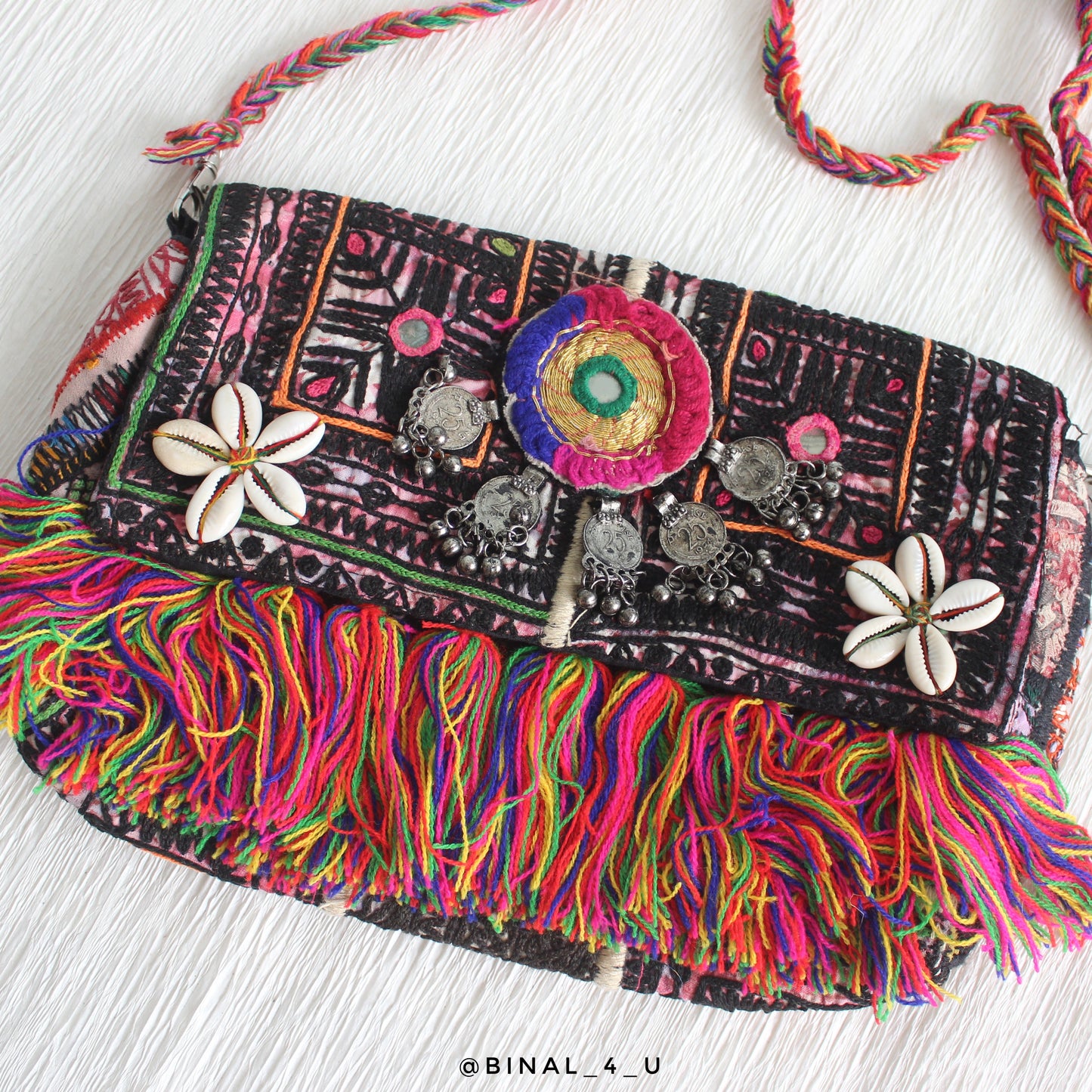 Banjara Clutch10