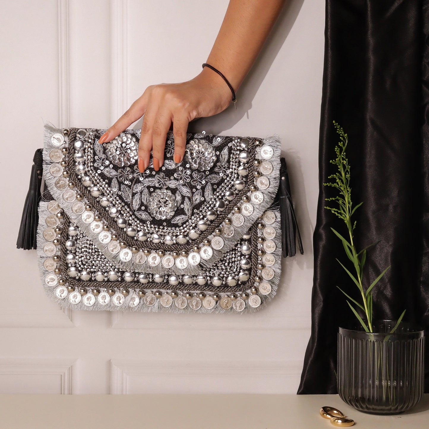 Alicante Silvered