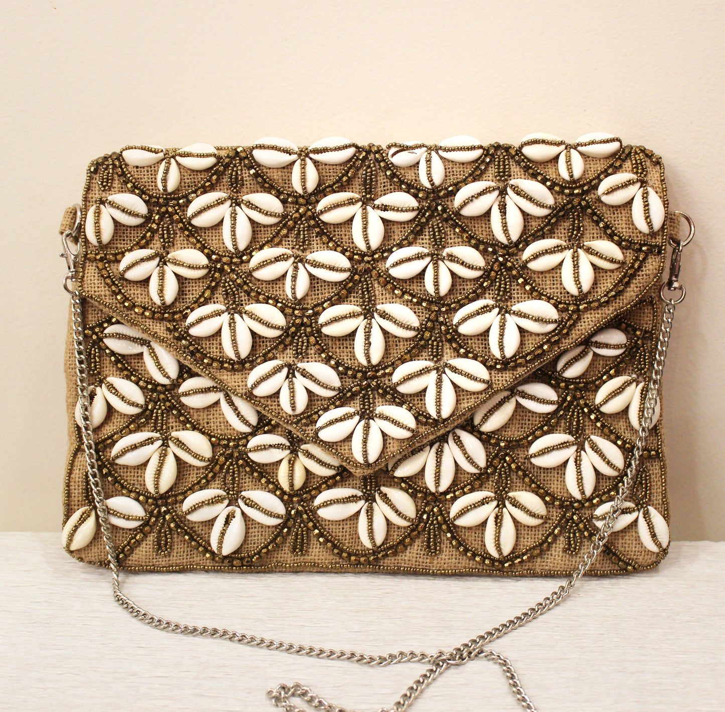 Cowrie Crown Golden